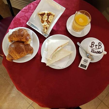 Beb 2000 Hotel Sassari Kültér fotó