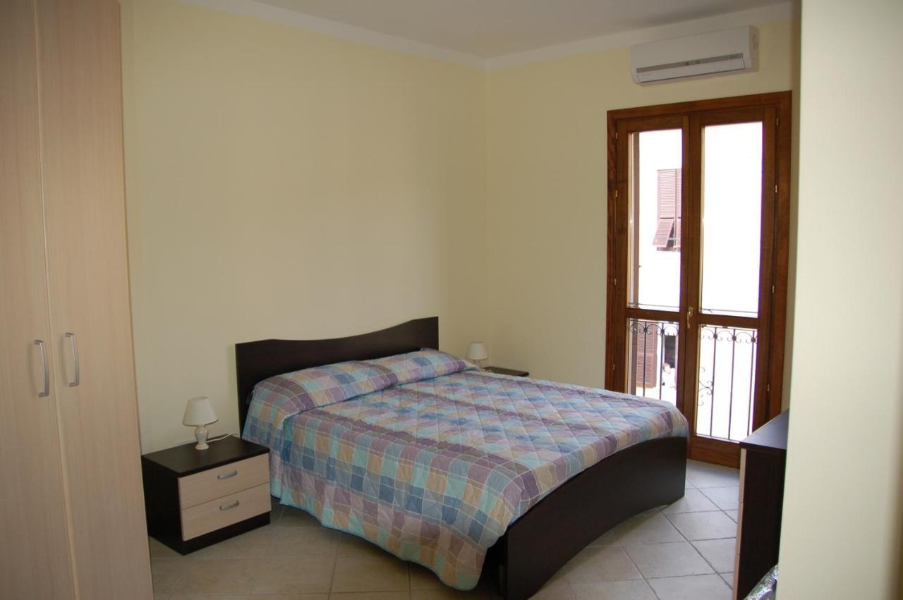 Beb 2000 Hotel Sassari Kültér fotó